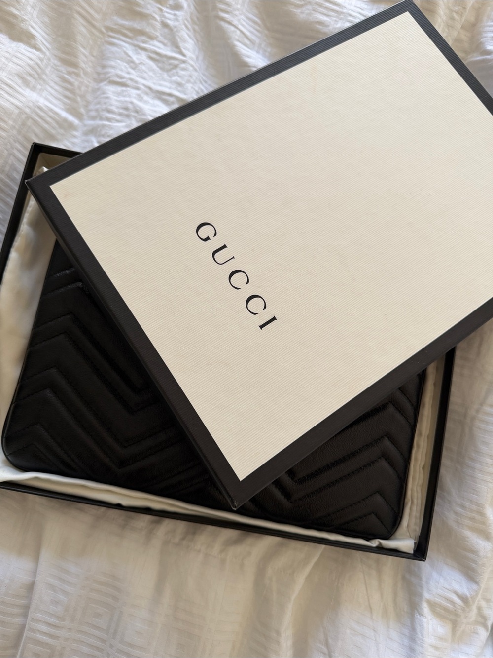 Gucci Black Chevron Leather Pouch with Gold Double G - Picture 12 of 12